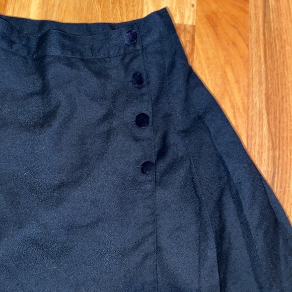 Vintage Black Pleated Mini Skirt - Picture 2 of 4